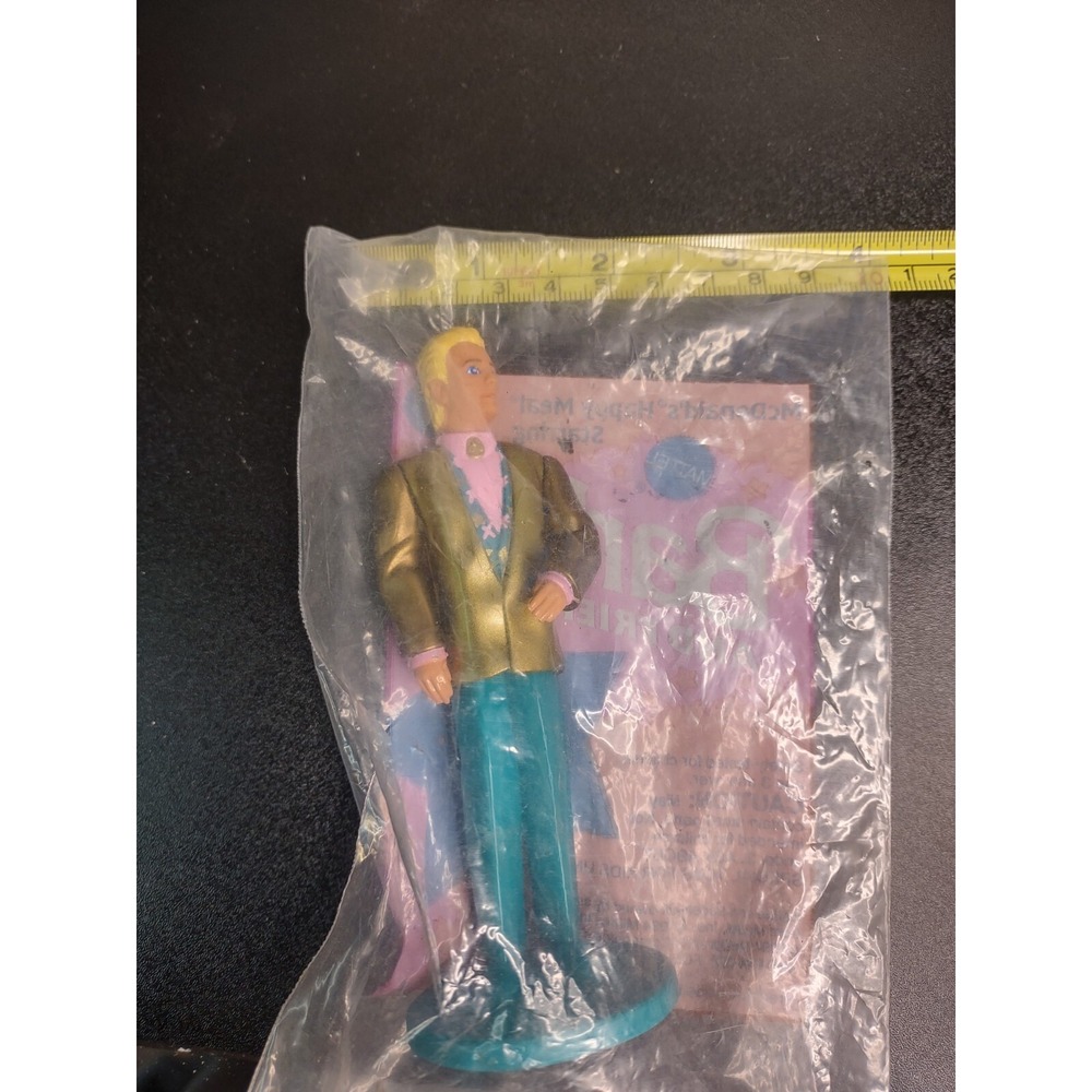 Locket Surprise Ken Vtg 1994 Figurine McDonalds Happy Meal Sealed Toy Number 6